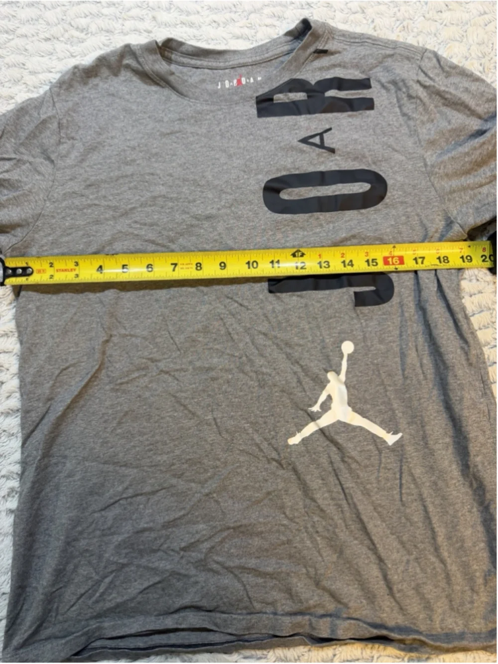 Jordan Men's Gray Jumpman Jordan Graphic Crew Neck Short Sleeve T-Shirt M